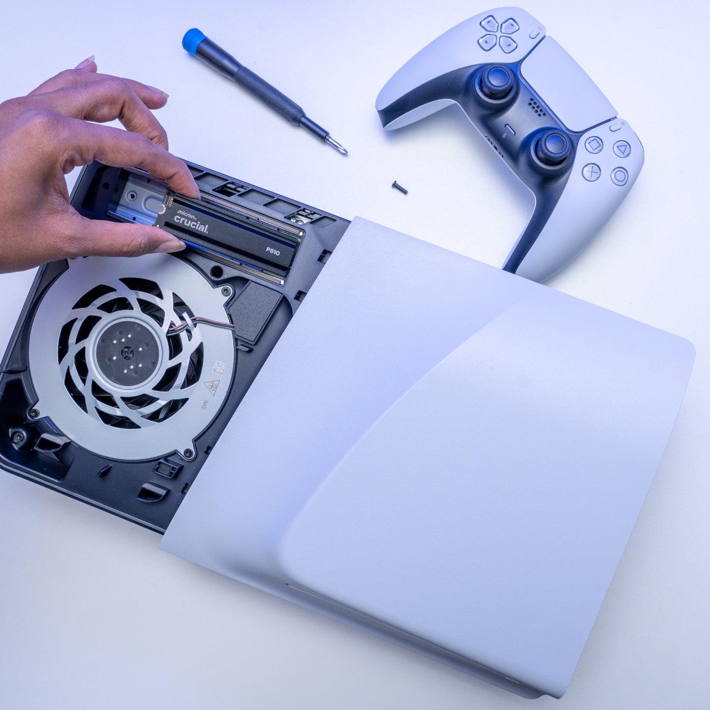 Crucial P510 1TB M.2 Gen5 with Heatsink NVMe 3D NAND SSD