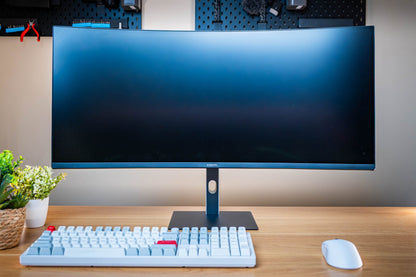 Xiaomi G34WQi 34" 1440p UltraWide VA Curved Gaming Monitor (180Hz, 1ms, 21:9, HDMI/DP, AMD FreeSync, and 1500R Curve)