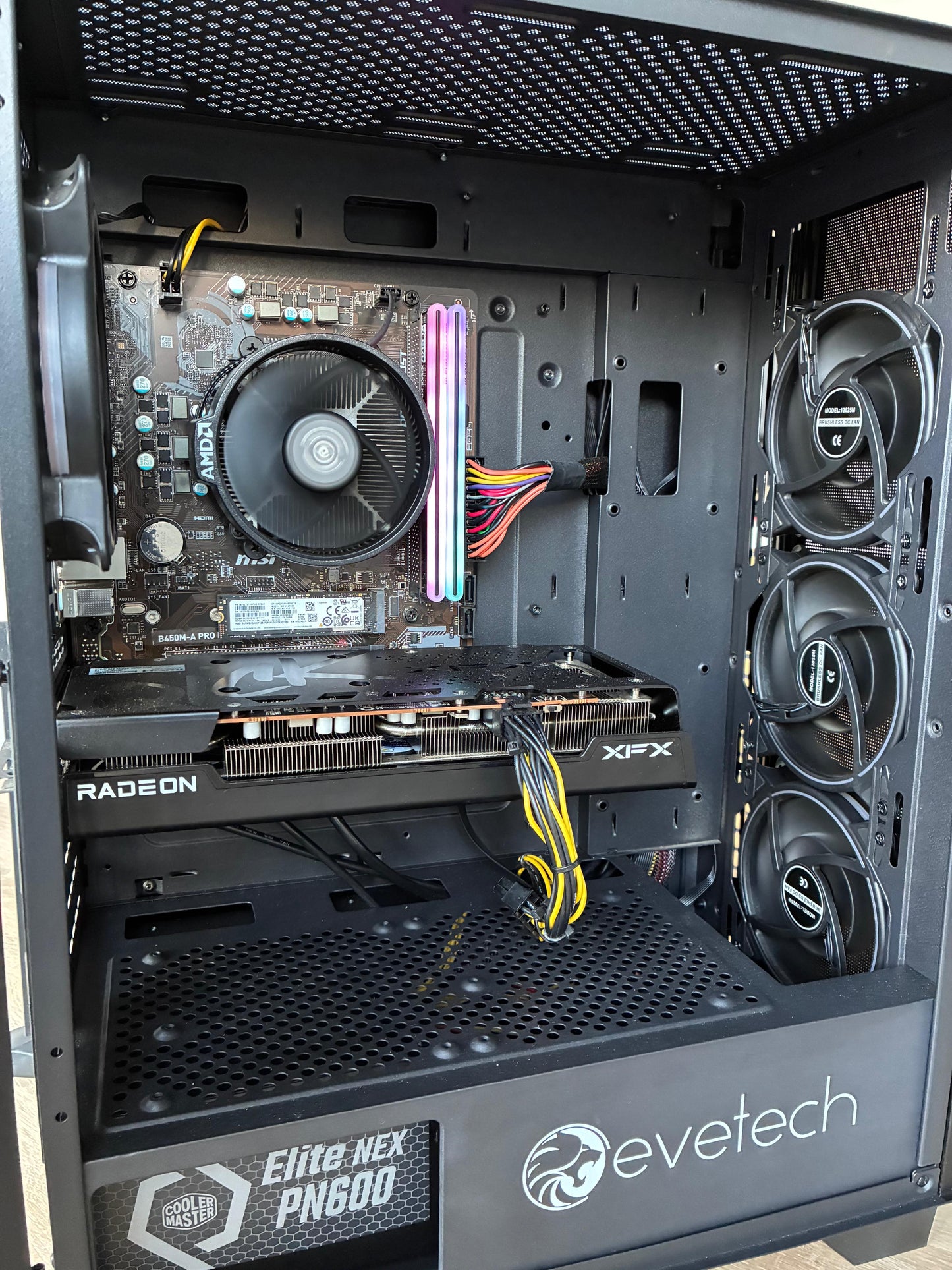 Ryzen 5500 RX 7600 8GB Gaming PC