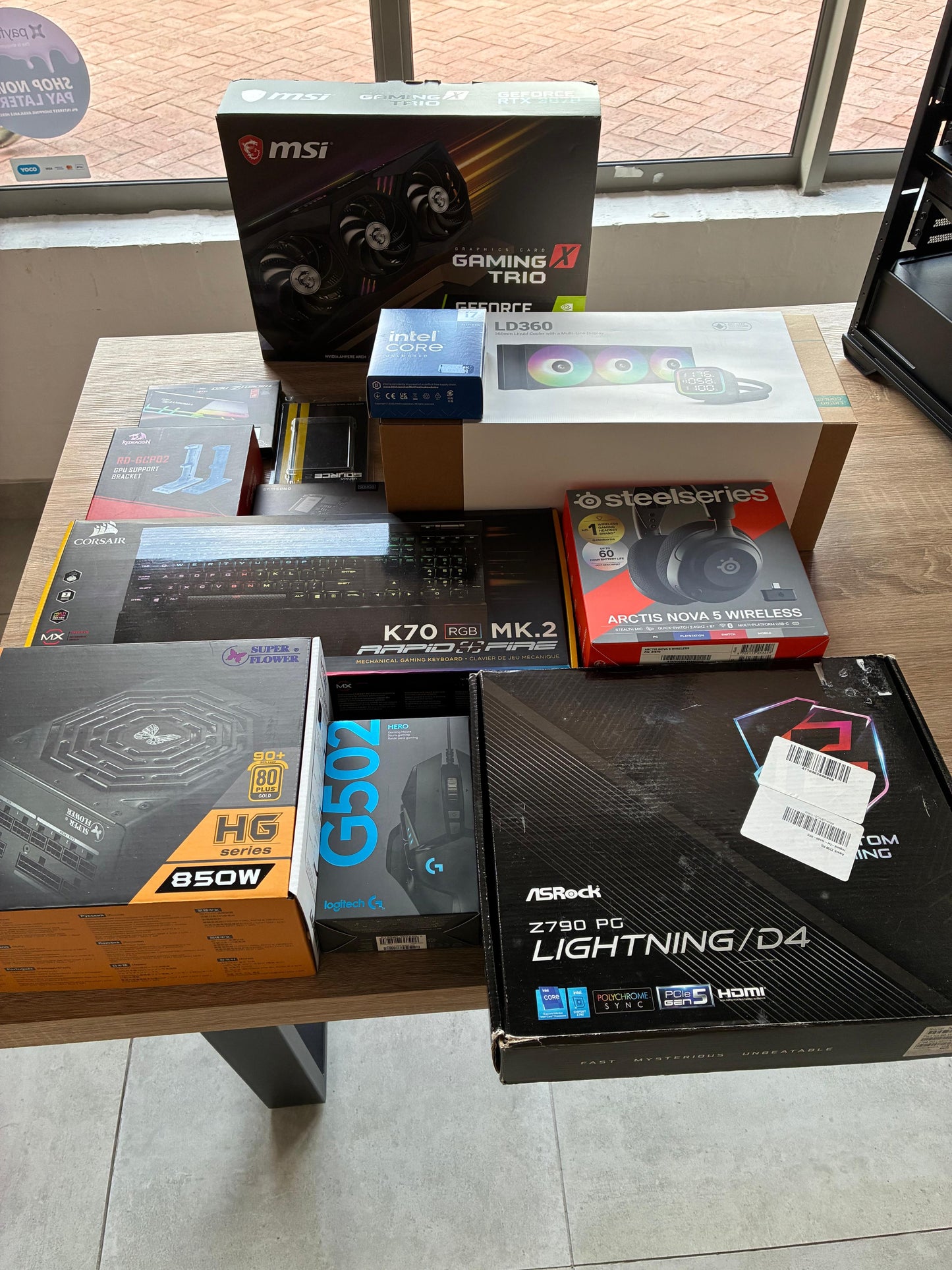Intel i7 14700K RTX 3070 Gaming PC