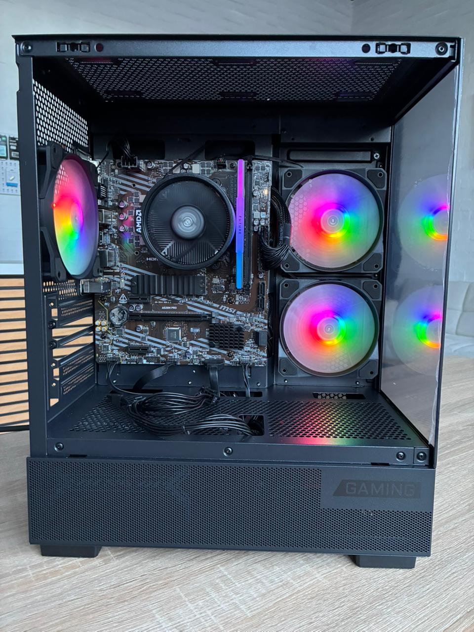 Ryzen 5 5500 / MSI A520M / 16GB 3600MHz RGB / MSI PAG PANO M110A Gaming Chassis / MSI MAG 550W 80 PLUS Bronze / 500GB M.2 / Just Add GPU
