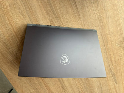 MSI Thin 15 B13UC-3069ZA / Intel Core i5-13420H / 16GB RAM @3200Mhz / RTX 3050 4GB / 512GB NVMe SSD / 15.6' (1920x1080) IPS 144Hz